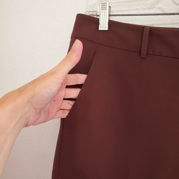 KENNETH COLE REACTION brown cuffed dressy Shorts Sz. 8 - Picture 2 of 9